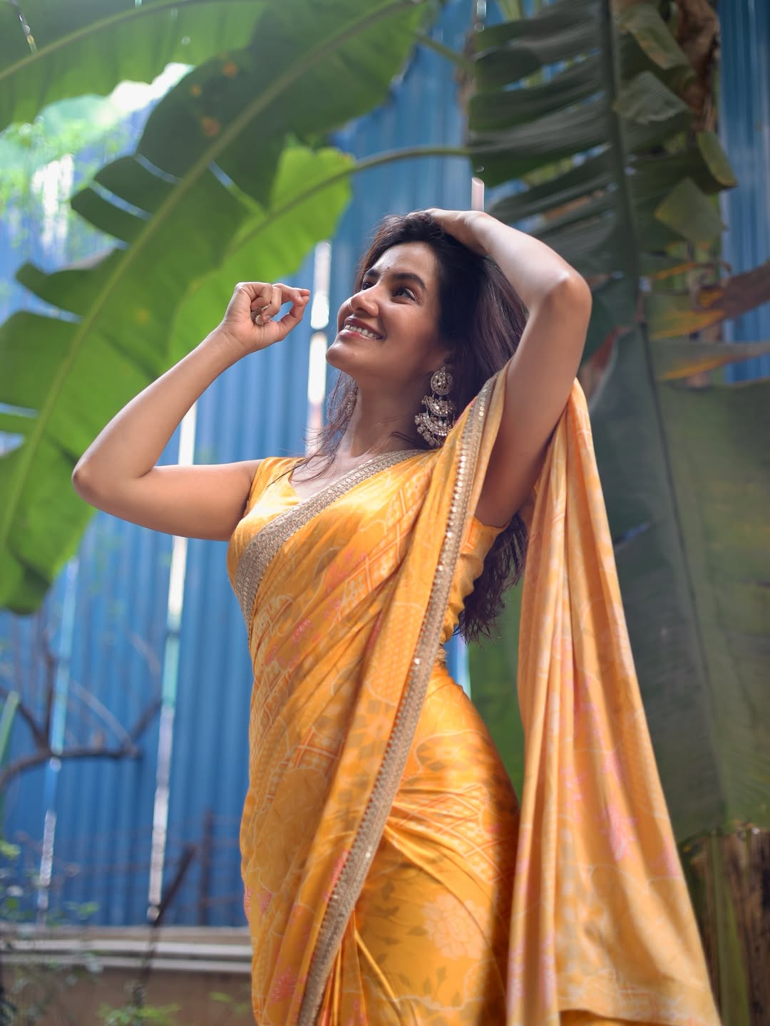 Aakanksha Gade Yellow Saree Look