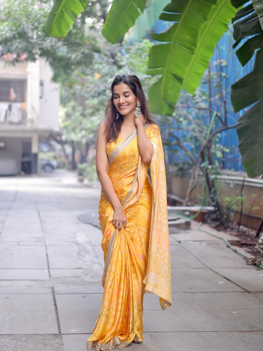 Aakanksha Gade Yellow Saree Look