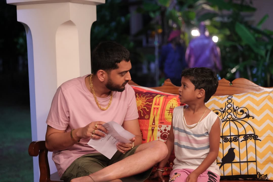 Amey Wagh Traditional Look