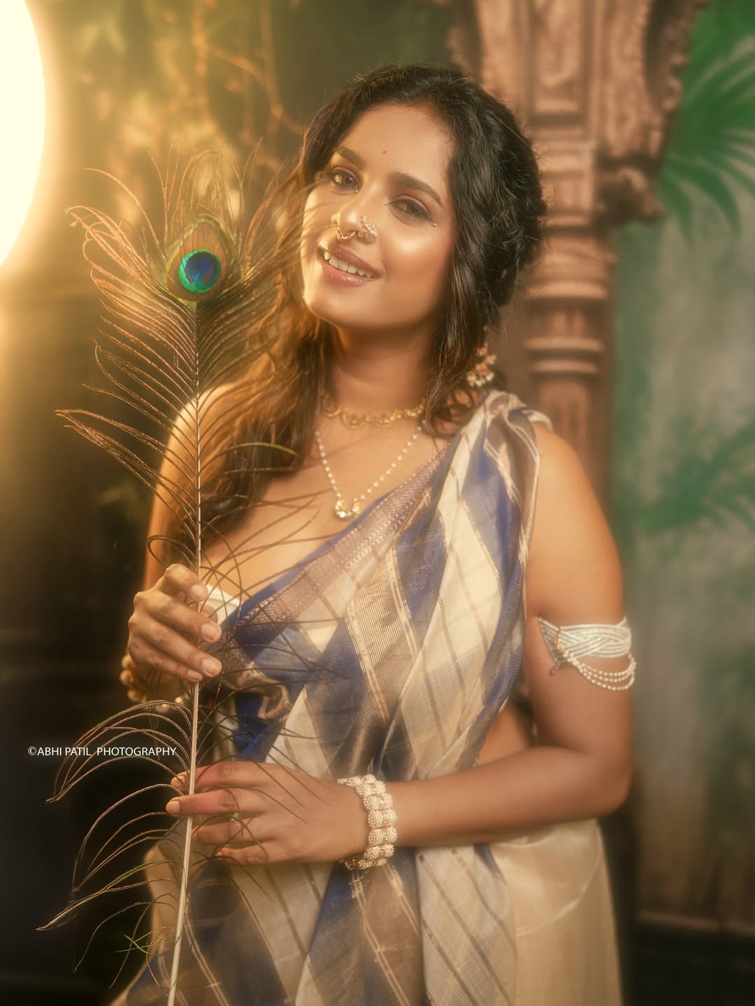 Amruta Dhongade White Saree Look