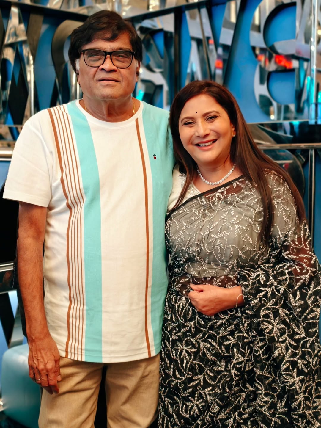 Ashok Saraf Nivedita Saraf Punha Ekda Sade Made Teen