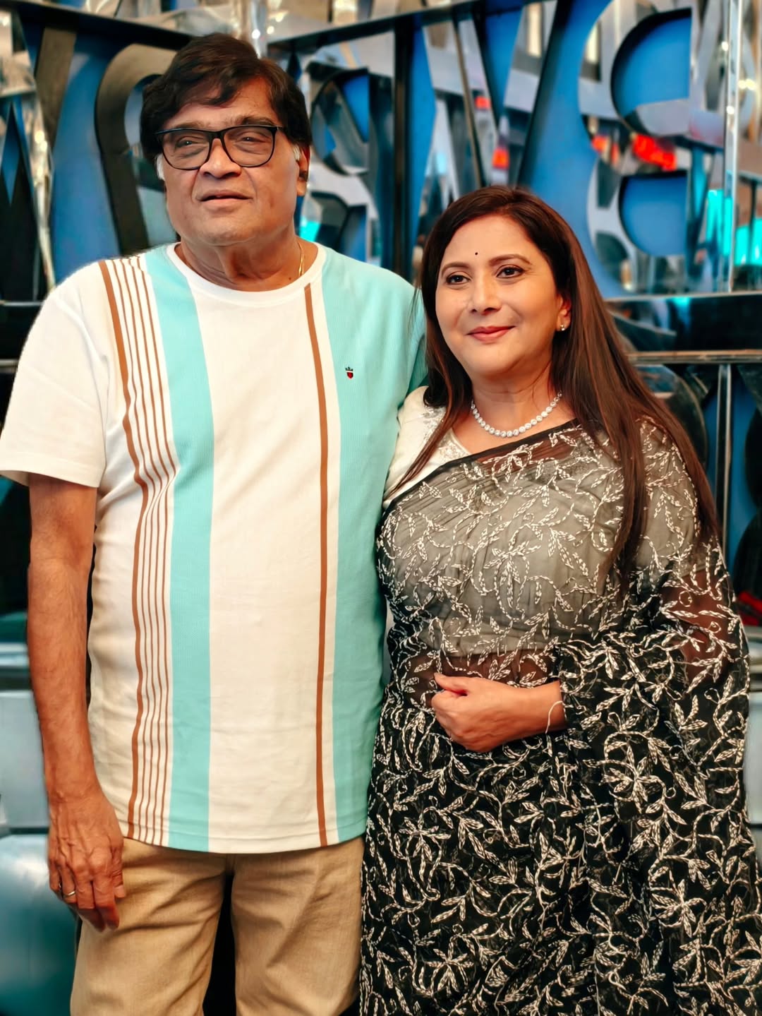 Ashok Saraf Nivedita Saraf Punha Ekda Sade Made Teen