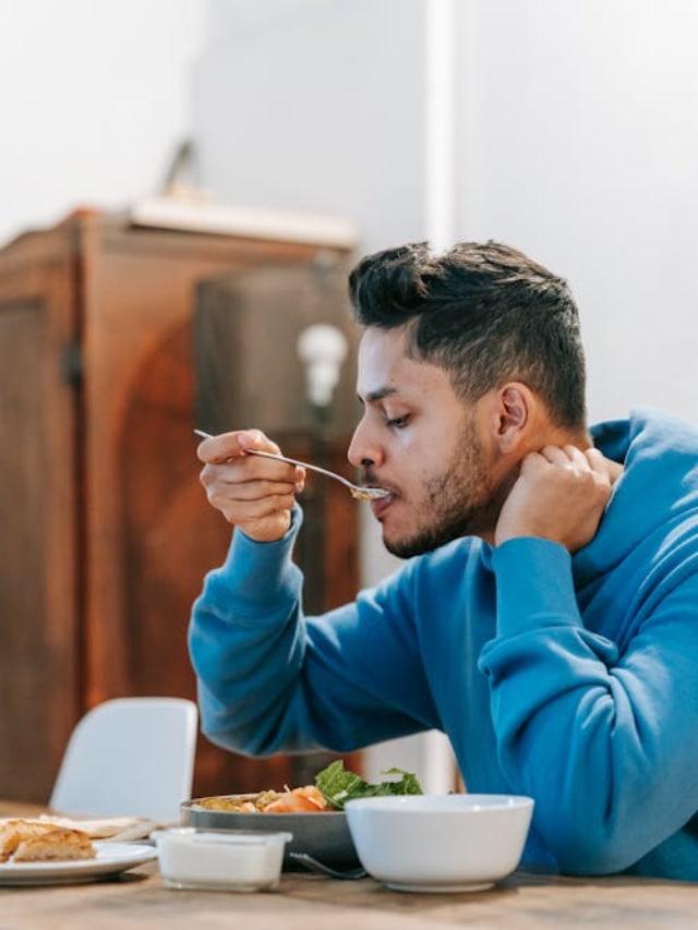 Avoid Doing These Things Empty Stomach