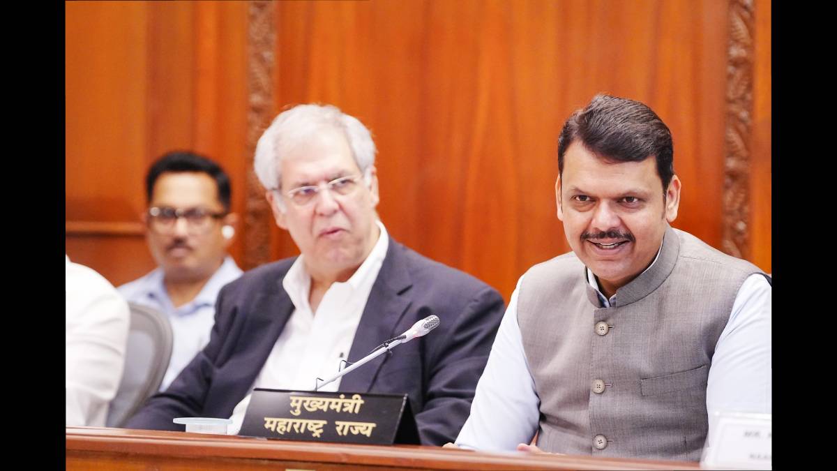 Demand for Rs 576 crore for Raigad district; District planning meeting in the presence of Devendra Fadnavis