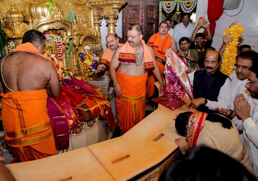 Dy CM Sunetra Pawar Takes Charges