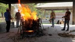 अंत्यसंस्कार दरवाढीमुळे रत्नागिरीत “मरण महागले”; रत्नागिरी नगर परिषद च्या सभेत निर्णय; नागरिकांमध्ये चर्चा