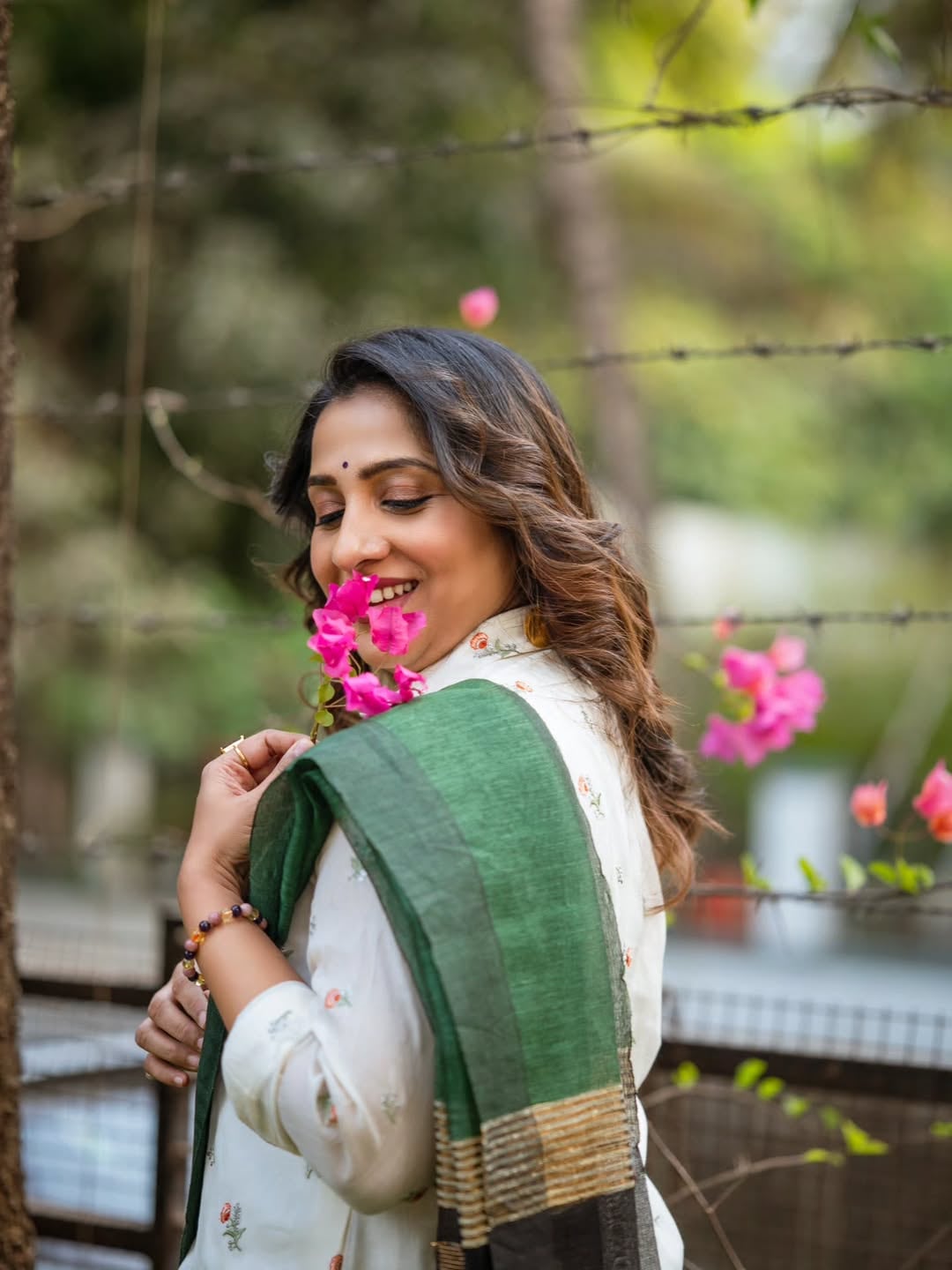 Madhurani Gokhale Green Saree Look