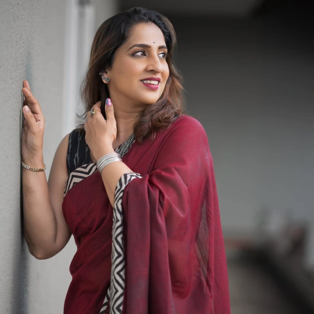 Madhurani Gokhale Green Saree Look