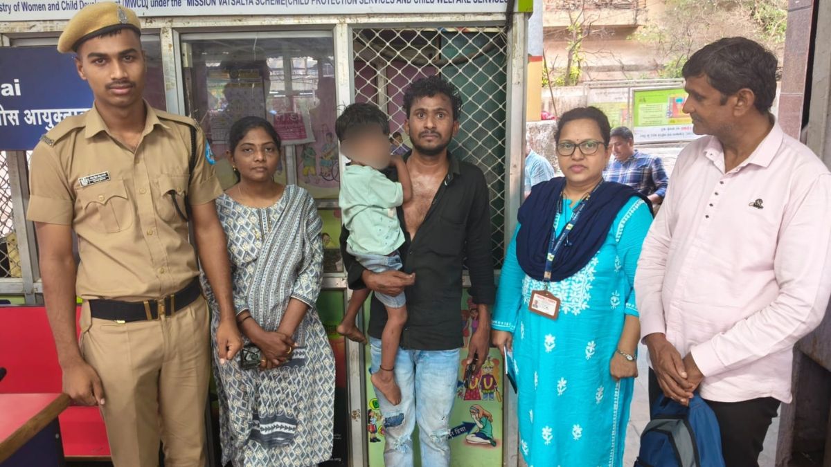 Missing 3 year old child reunited with parents at Dadar railway station quick action by child help desk