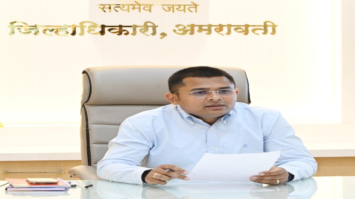 District Collector Ashish Yerekar warns school managements board exam copy free mission