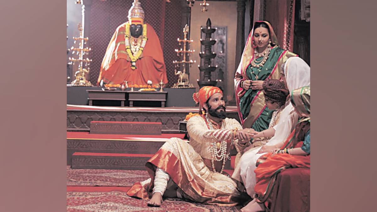 Shivaji Maharaj movies, Ranpati Shivray Swari Agra review, Digpal Lanjekar films, Maratha history films, Shivaji Maharaj Agra, Marathi historical movies, Shivaji Maharaj biopics, Marathi war films, Digpal Lanjekar new movie, Agra mission Shivaji, रणपति शिवराय स्वारी आग्रा, दिग्पाल लांजेकर, शिवअष्टक चित्रपट श्रृंखला,