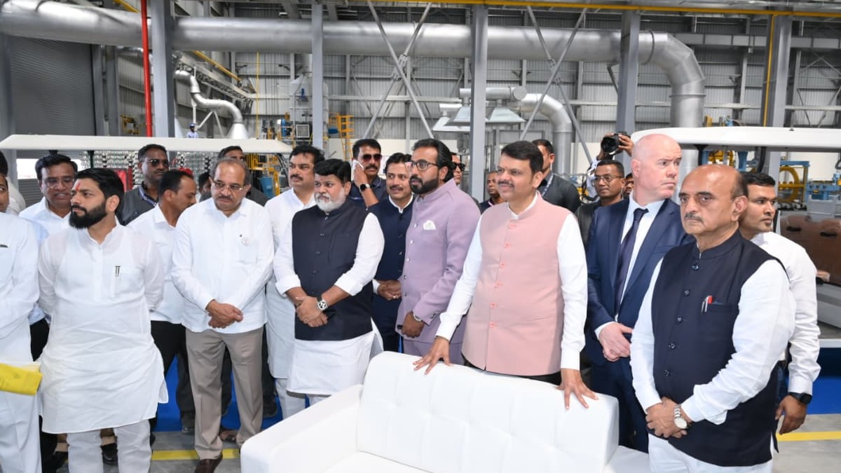 cm Fadnavis Warning Gunda Harassing Elements Industrial Area Supa Project Inauguration Maharashtra Electricity Employment