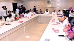 Eknath Shinde : ​नाशिकच्या शिवसेनेत नेमकं चाललंय काय? उपमुख्यमंत्री शिंदेंनी मुंबईत बोलावून थेट ‘हे’च सुनावले!