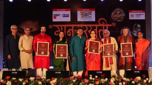 padma talwalkar receives mogubai kurdikar award gansaraswati mahotsav raja kale lifetime achievement classical music natyasampada pune