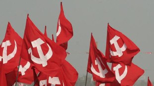 Naxal leaders joining CPIML Liberation | नक्षल नेते सीपीएमएल लिबरेशन राजकीय प्रवेश गडचिरोली