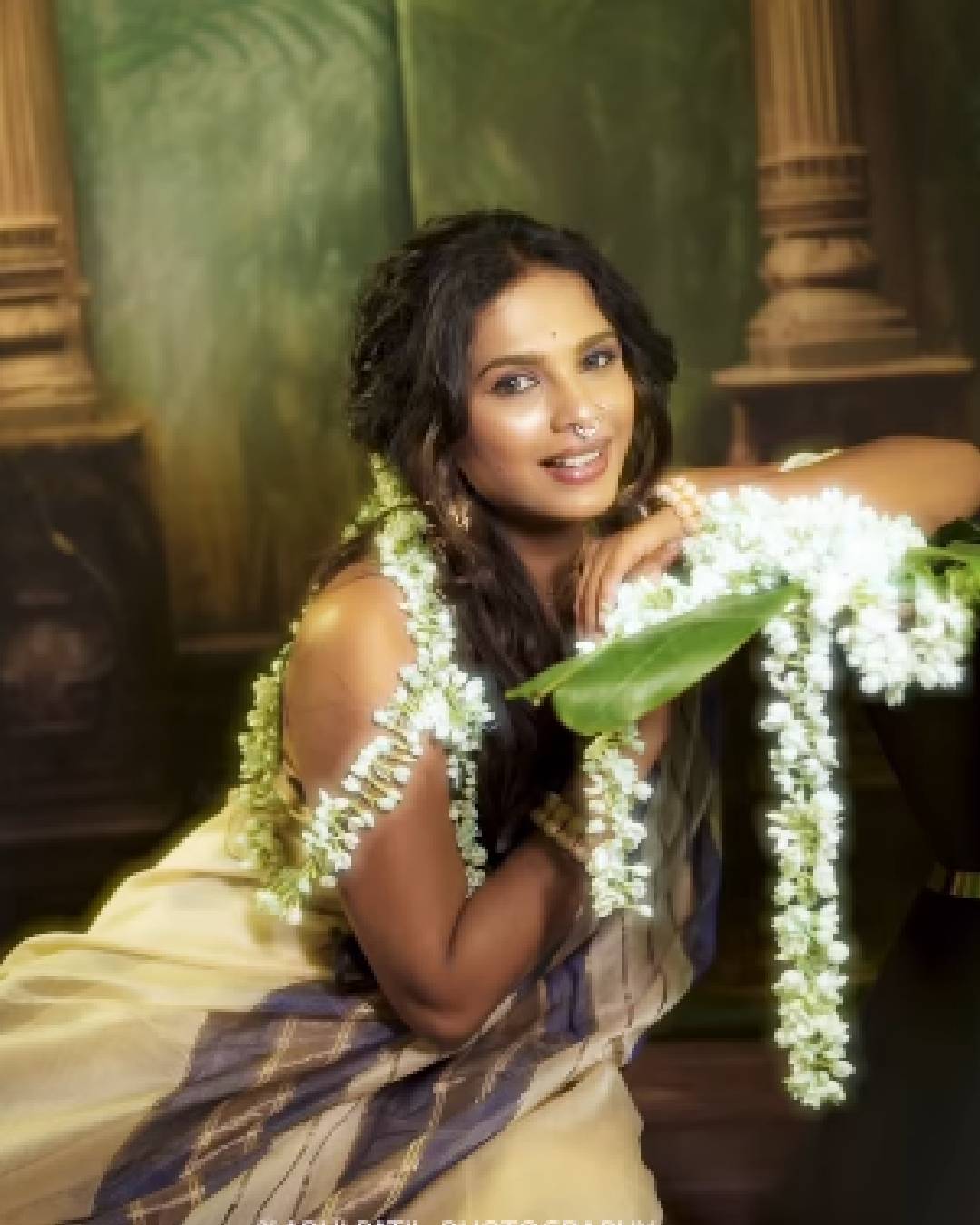 Amruta Dhongade traditional saree look