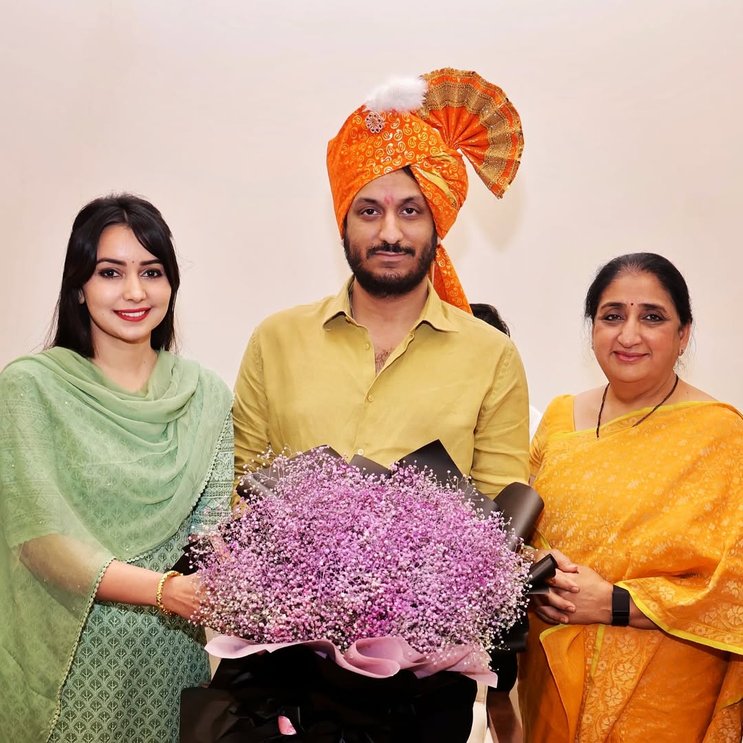 Nirmala Nawale with Sunetra Pawar