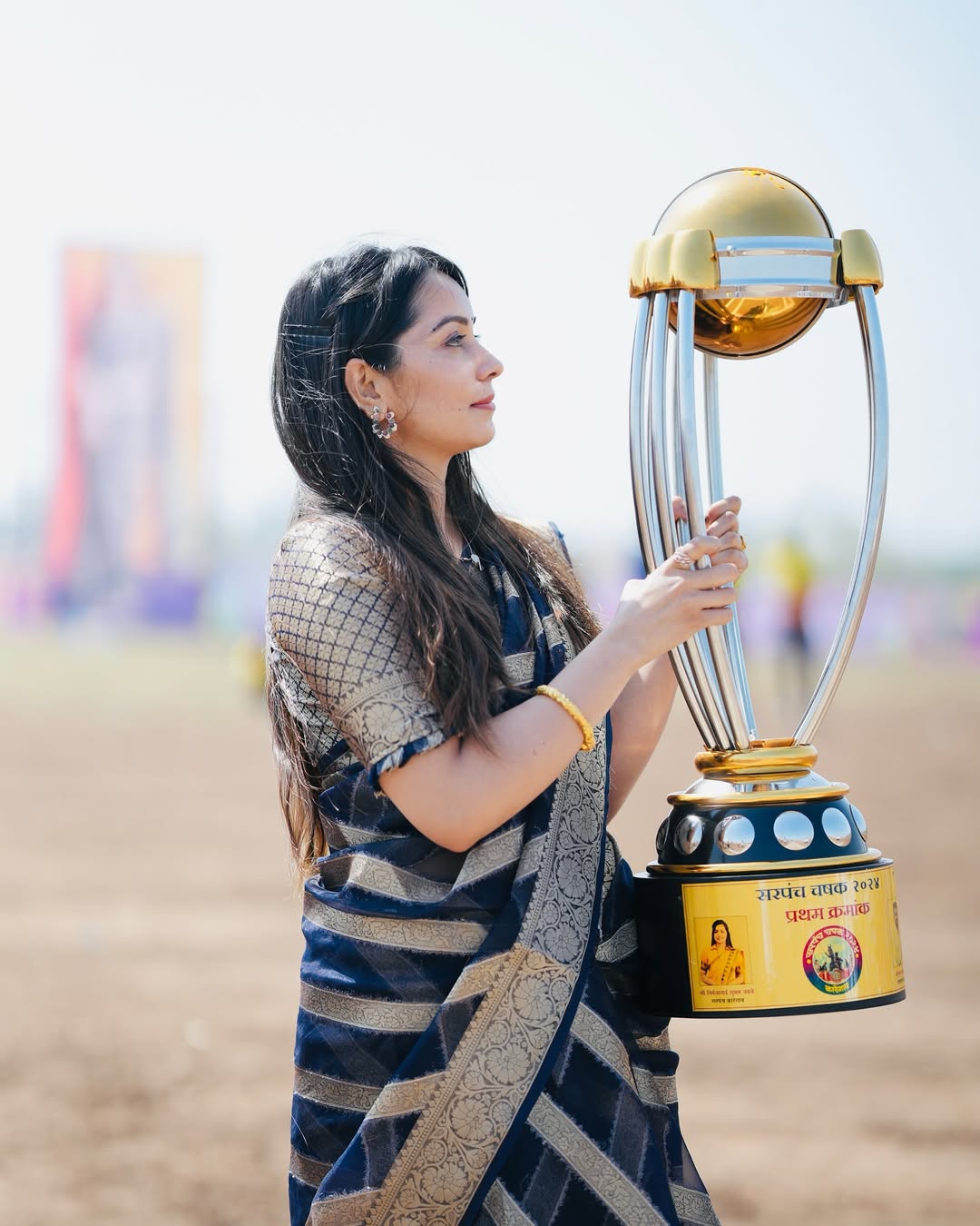 Nirmala Nawale work in politics