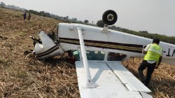 Plane Crash : कर्नाटकच्या विजयपुरामध्ये खासगी विमान कोसळलं, दोन्ही पायलट जखमी, काय घडलं?
