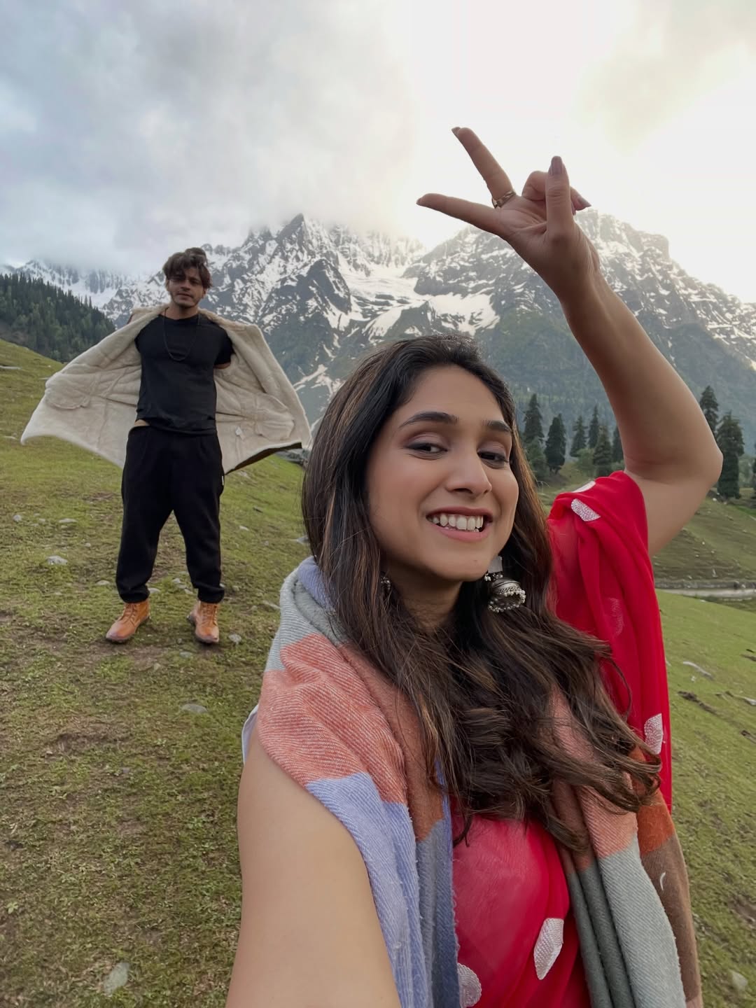 Priyadarshini Indalkar Lagnacha Shot Movie