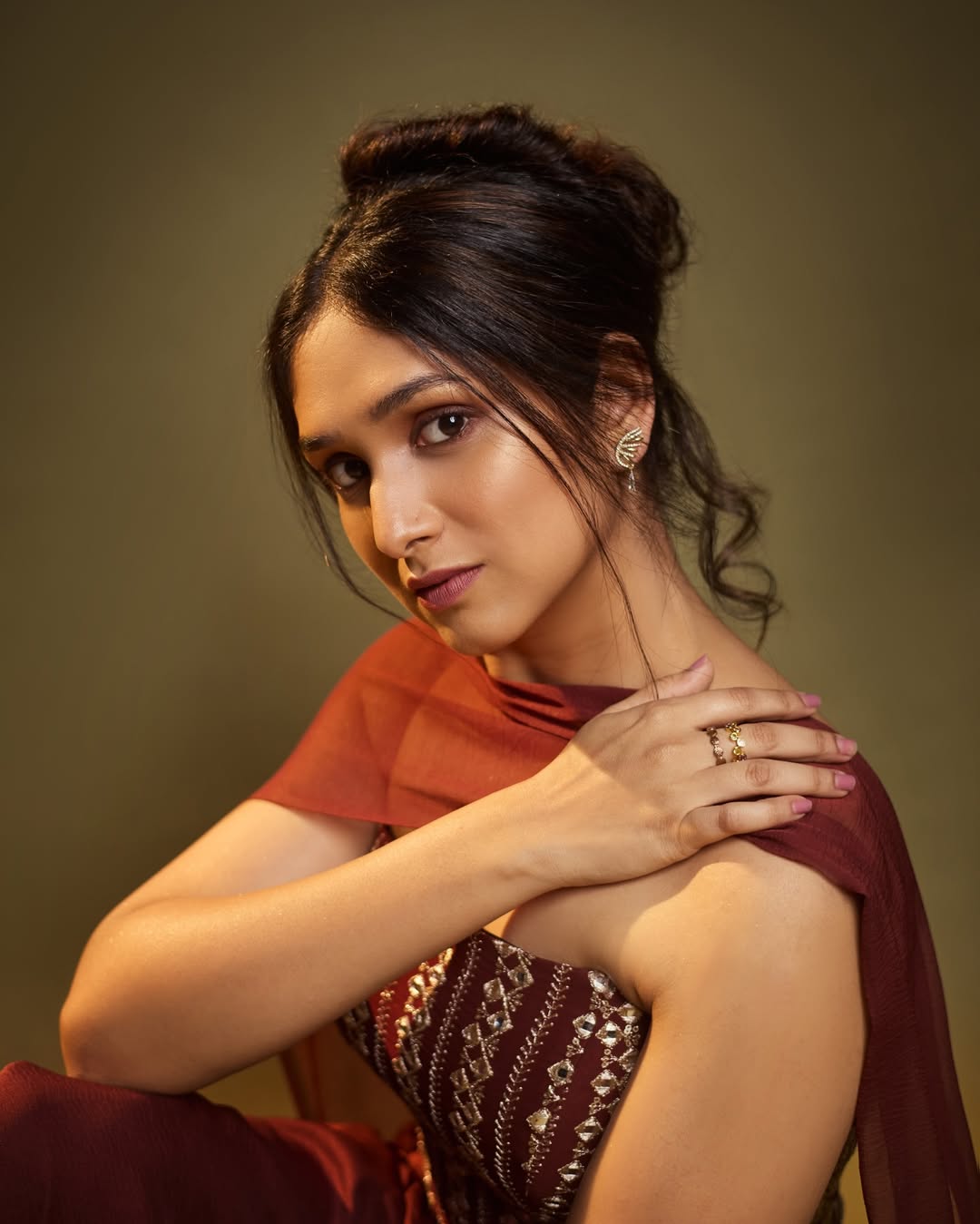 Priyadarshini Indalkar Lagnacha Shot Movie