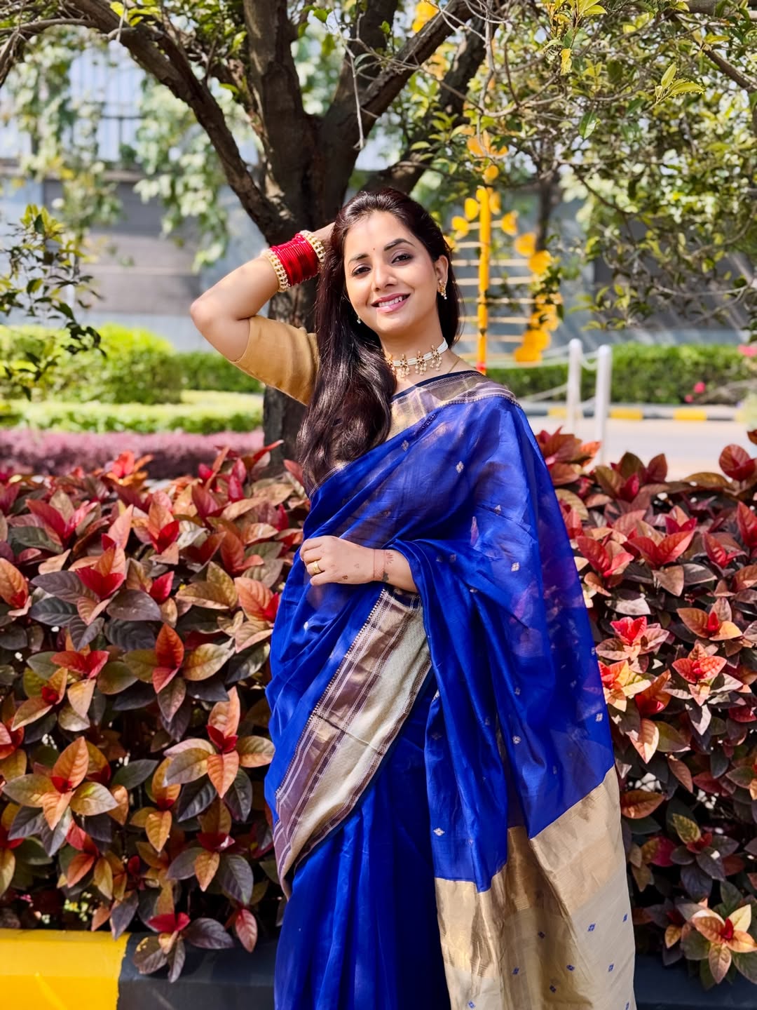 Sayali Sanjeev Shri Yogeshwari Devi Ambajogai