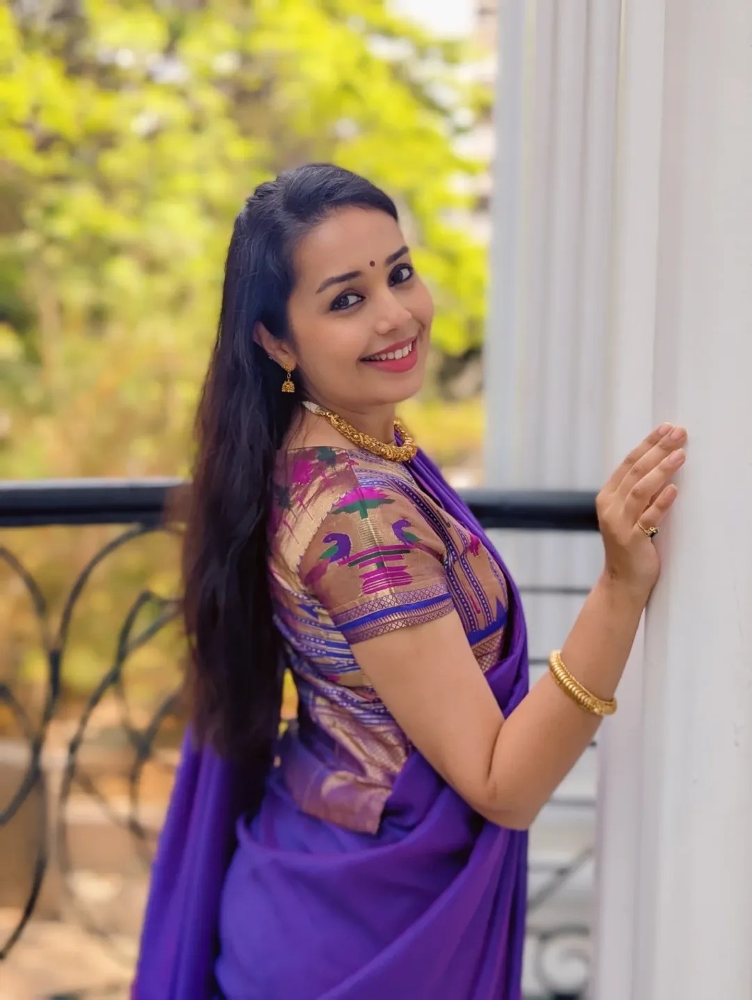 Shivani Rangole Kulkarni Purple Saree Look