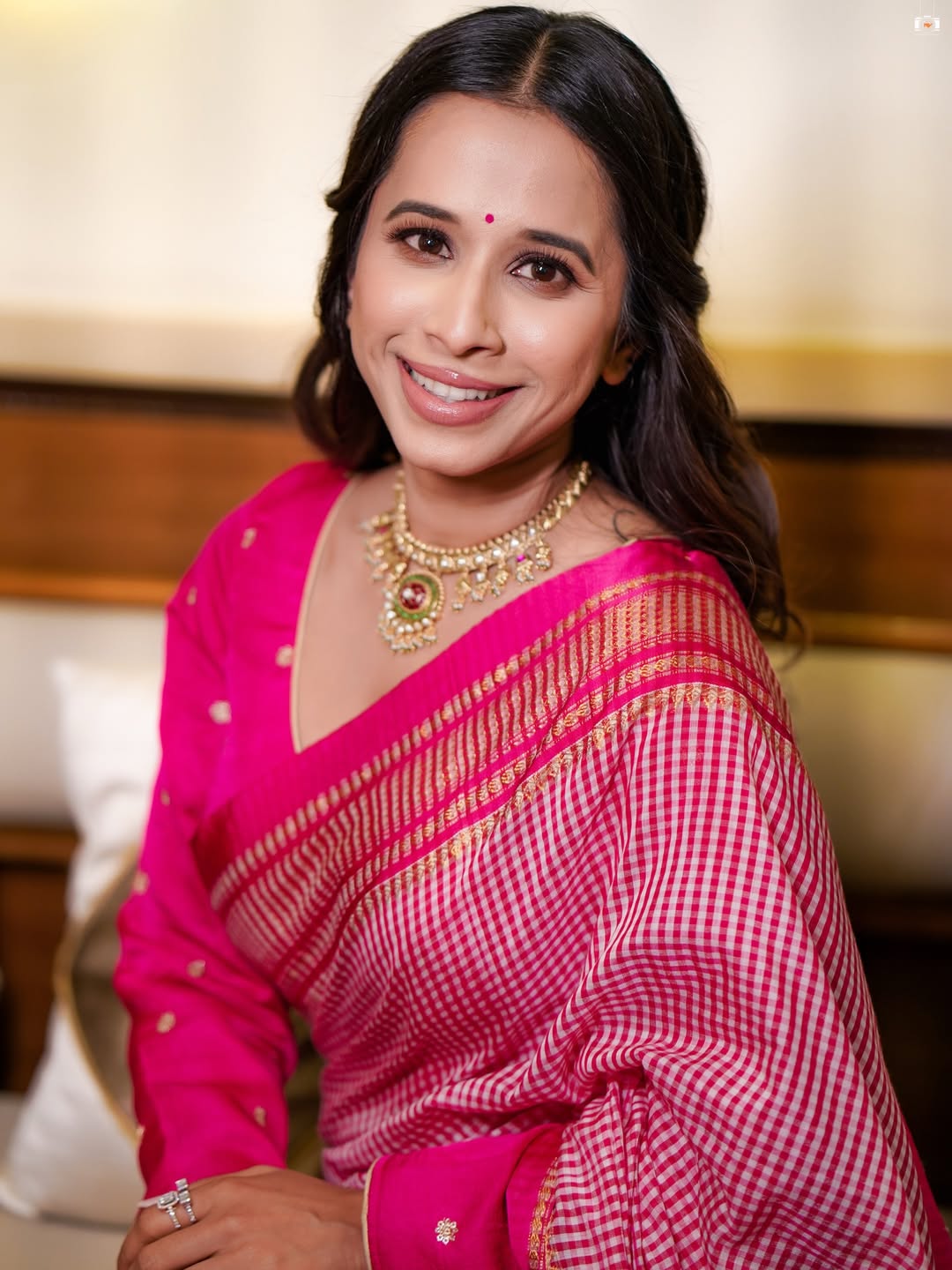 Shreya Bugde PIFF Pink Saree Look