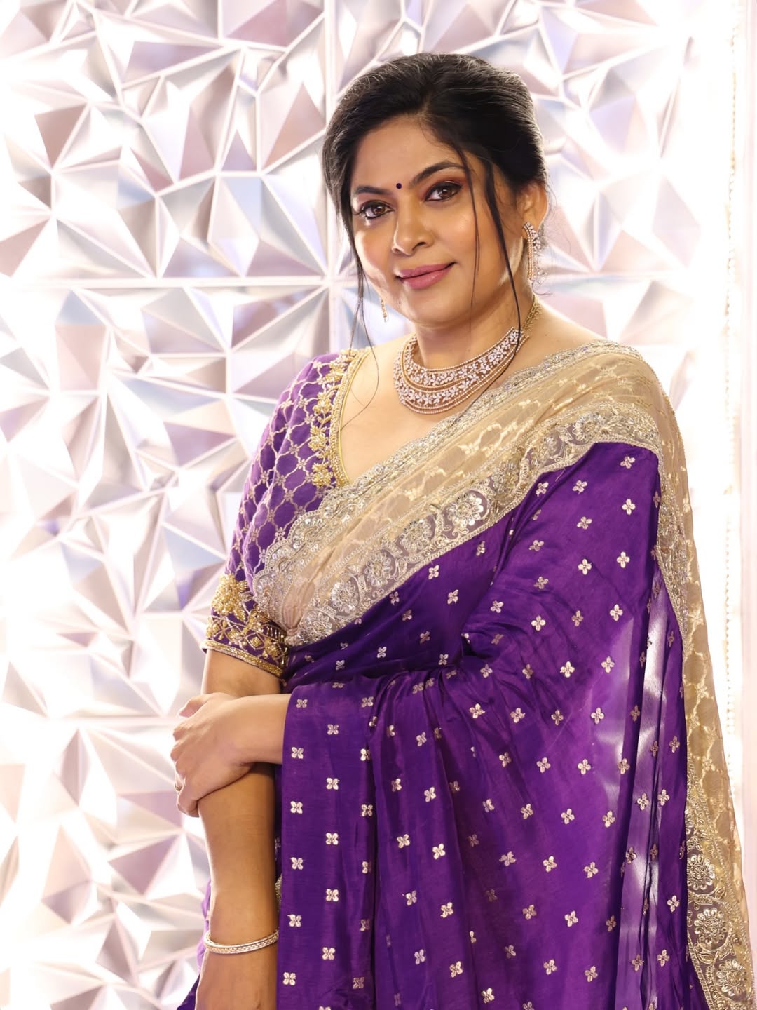 Shweta Shinde Green Silk Saree Look