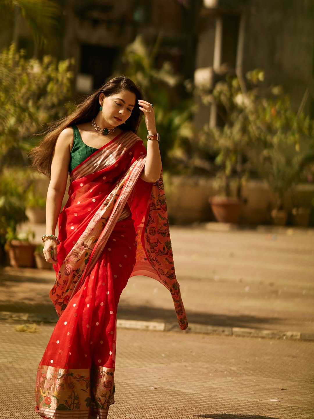 Sonalee Kulkarni Red Kota Paithani Saree