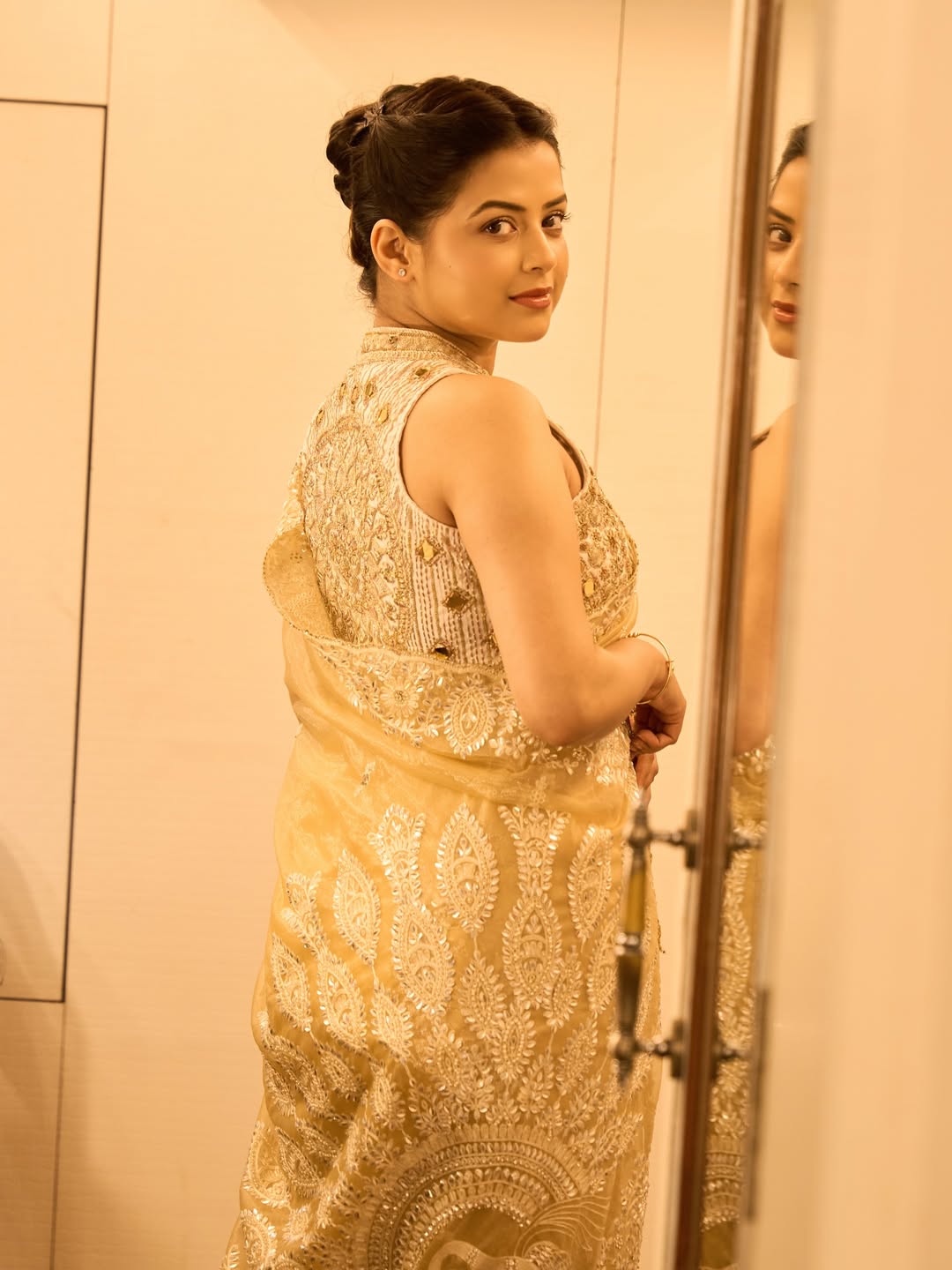 Tanvi Mundle Zee Natya Gaurav Puraskar 2026