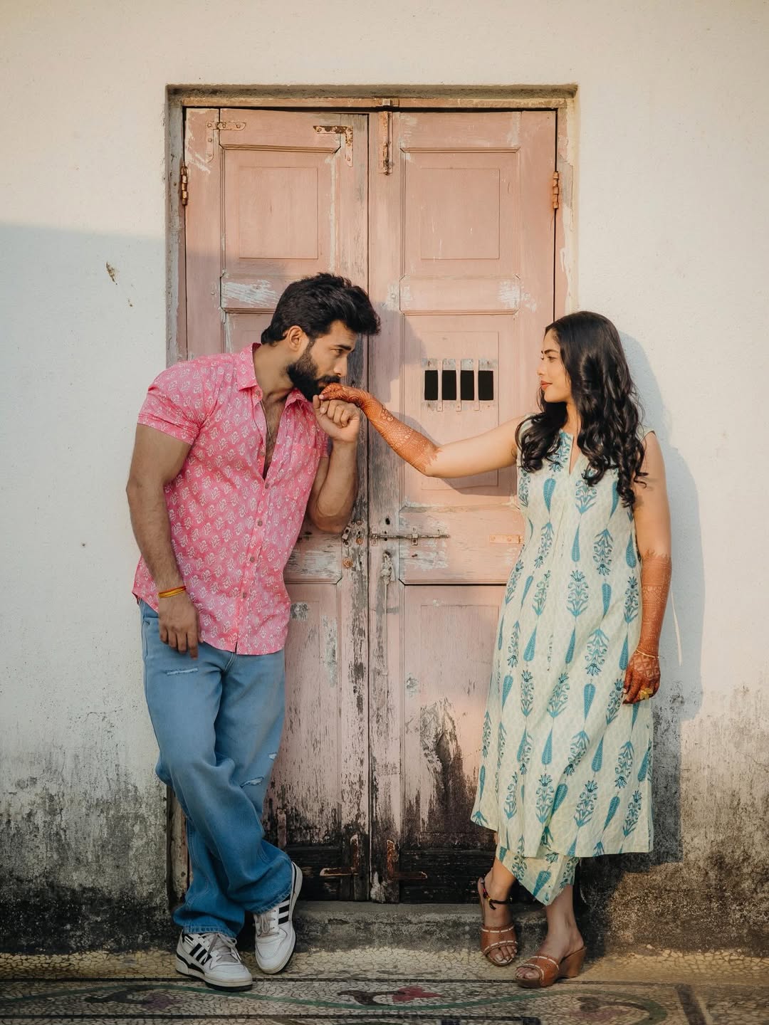 Vishal Nikam Akshaya Hindalkar Romantic Photoshoot