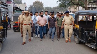 Ahilyanagar police parade shooters, Kothla shootout accused arrested, Mukundnagar crime news Ahmednagar, Police walk handcuffed criminals in public, Jabir Sayyad Kaider Sheikh arrested, Ahilyanagar firing case updates, DYSP Dilip Tiparse action,