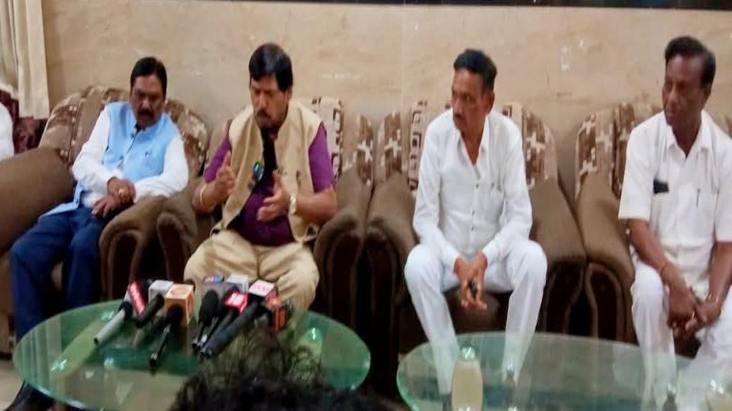 Ramdas Athawale Parbhani Visit | रामदास आठवले परभणी राज्यसभा लोकसभा निवडणूक Ramdas Athawale Parbhani Visit | रामदास आठवले परभणी राज्यसभा लोकसभा निवडणूक