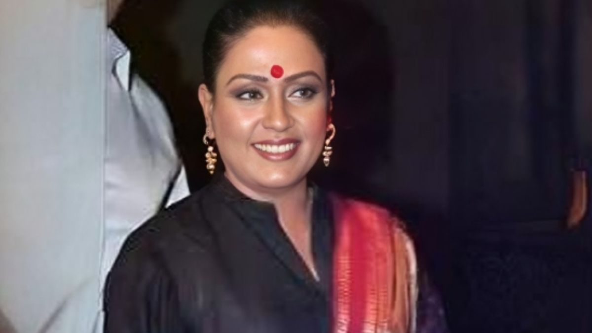 ashwini kalsekar struggle journey from flight attendant to tv villain