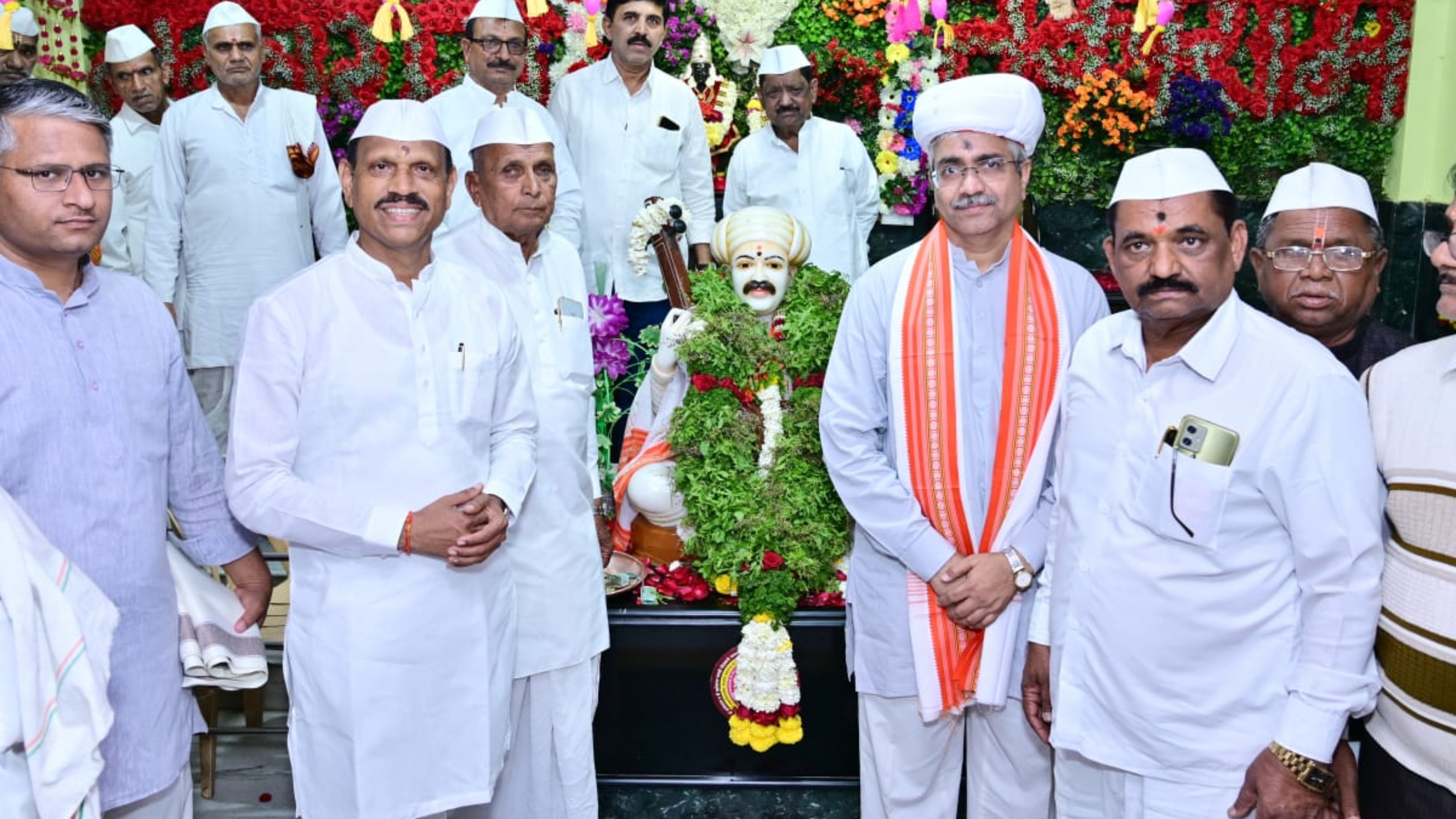 Atul Limaye Sahasarkaryavah of the Rashtriya Swayamsevak Sangh believes that Bhandara Mountain is an inspiring place of power