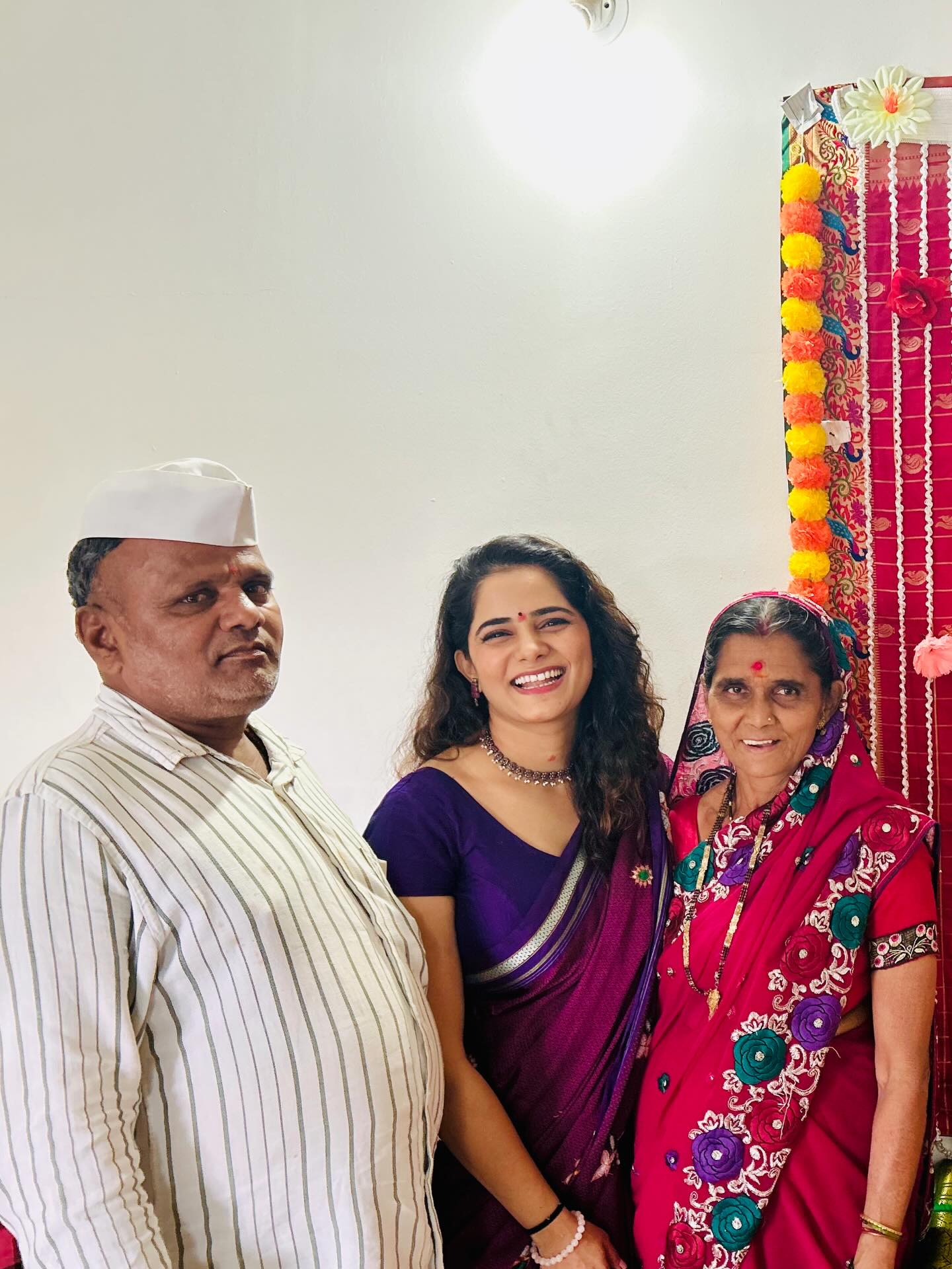 bhagyashree mote father