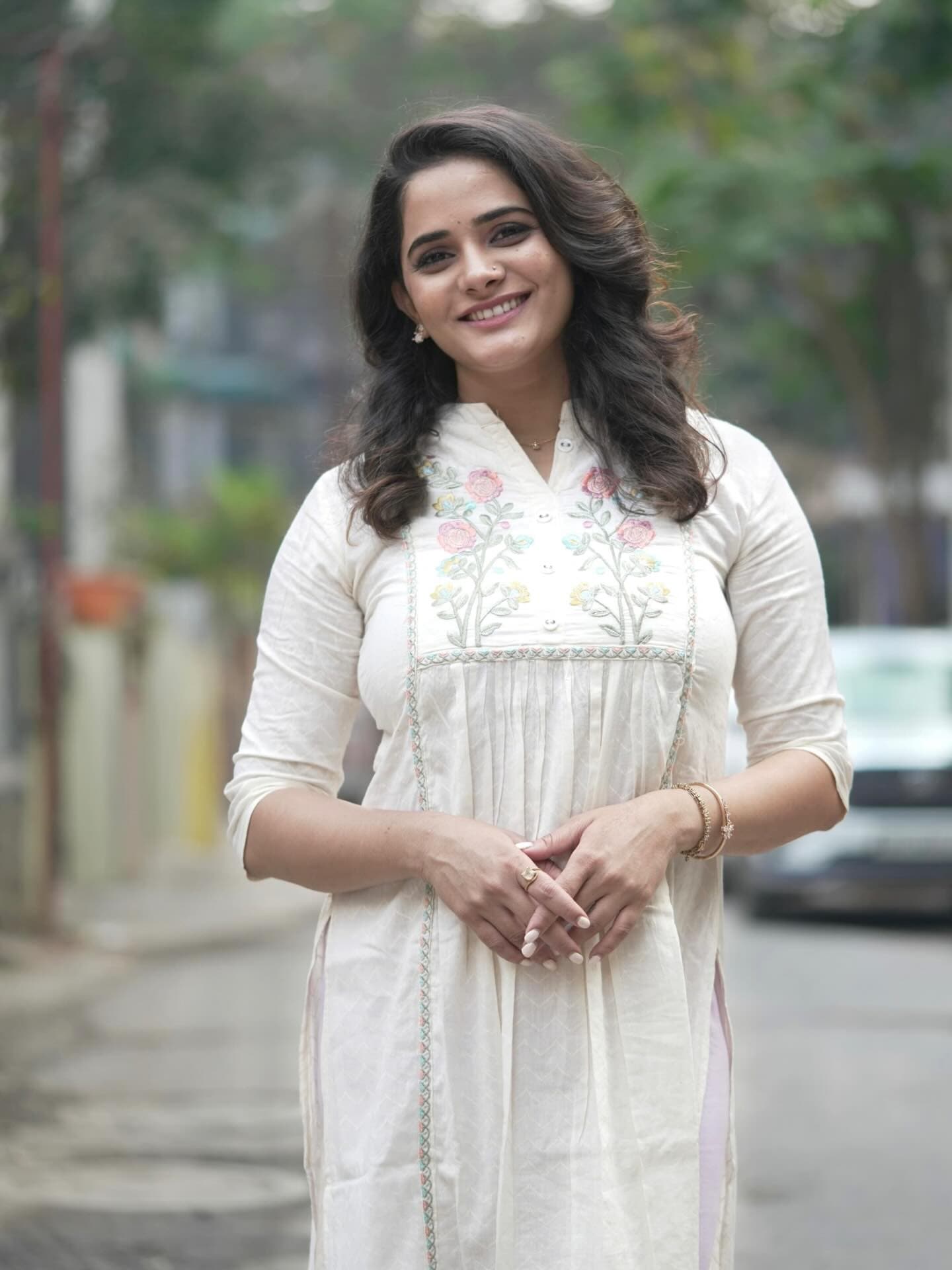 bhagyashree mote father