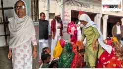 धर्म विचारत मुस्लीम महिलांना ब्लँकेट देण्यास नकार, भाजपा नेत्याविरोधात हिंदू नागरिकांची आक्रमक भूमिका; प्रकरण काय?