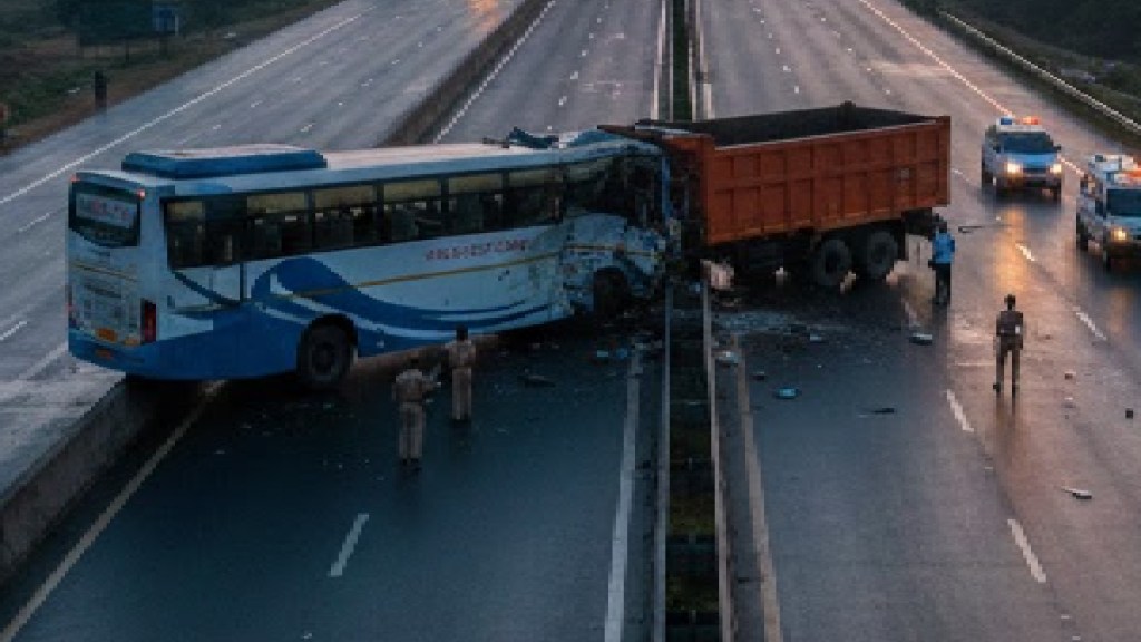 bus tuck accident bus tuck accident