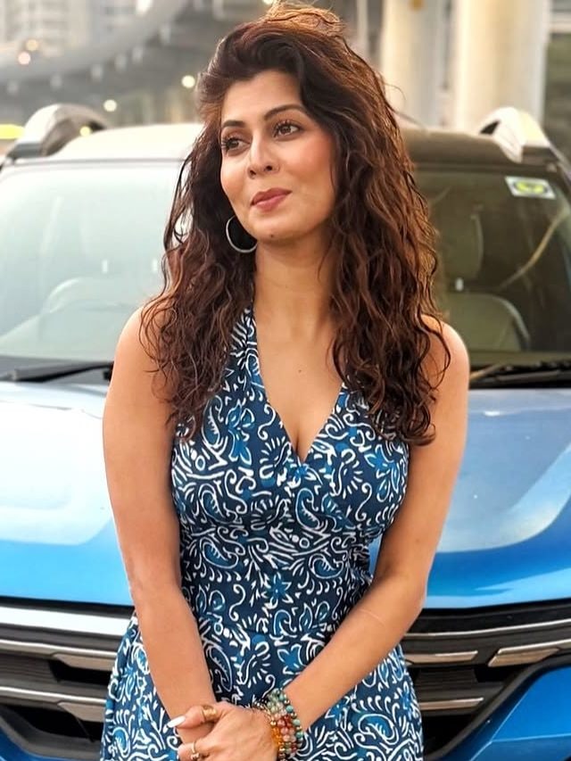 Madhavi Nimkar blue printed dress photoshoot with car