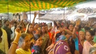 Gondia Deori Beer Bar Vandalism, Dhobatola Villagers Protest, Arman Bar Attack Deori, Chichgad Police Case, Liquor Ban Movement Gondia, Gram Sabha Voting Liquor Shop, Police Inspector Janardan Hegadkar, Villagers Arrested in Gondia,