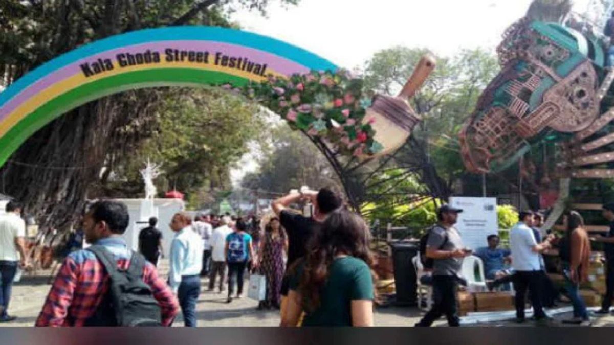 bmc-umang-transgender-self-help-group-success-at-kala-ghoda-festival-2026