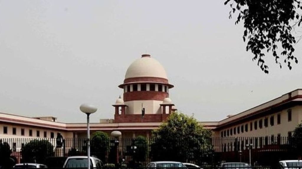 ‘कोणत्याही महिलेवर सक्ती करू शकत नाही’, सर्वोच्च न्यायालयाचा तरुणीला दिलासा, ३० आठवड्यांच्या गर्भपाताला दिली परवानगी! ‘कोणत्याही महिलेवर सक्ती करू शकत नाही’, सर्वोच्च न्यायालयाचा तरुणीला दिलासा, ३० आठवड्यांच्या गर्भपाताला दिली परवानगी!