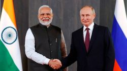 Russian Oil Imports : भारताने रशियन तेलाची आयात कमी केली? ट्रम्प यांच्या दाव्यावर रशियाची थेट भूमिका