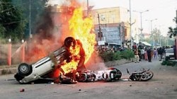 अन्वयार्थ : मणिपुरात ‘सबका साथ’ कधी?