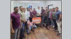 सराइतांकडून चार पिस्तुलांसह काडतुसे जप्त; संत ज्ञानेश्वर पादुका चौकात पोलिसांची कारवाई