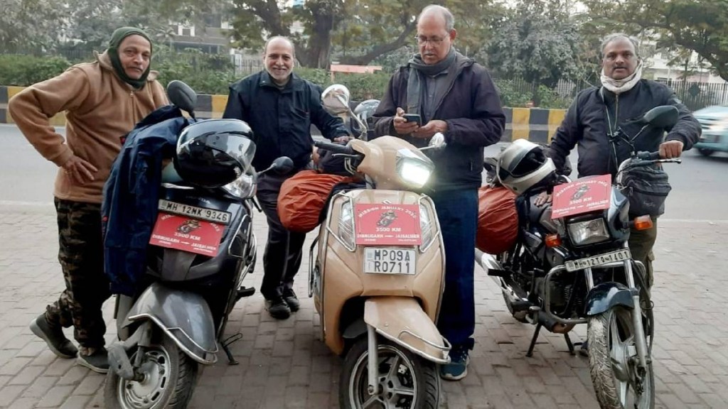 Senior citizens travelling from Assam to Rajasthan on a two-wheeler Senior citizens travelling from Assam to Rajasthan on a two-wheeler