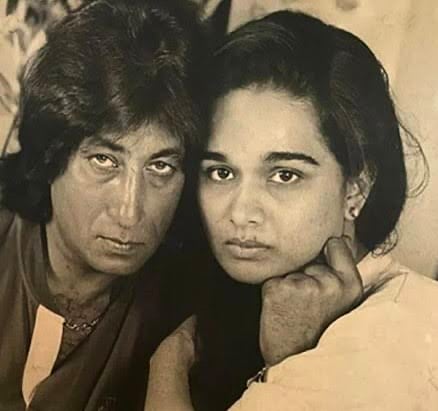 शक्ती कपूर यांनी पडद्यावर अनेक नायिकांसह काम केलं आहे. पण, त्यांच्या खऱ्या आयुष्यातील नायिकेला मिळवणं त्यांच्यासाठी तसं सोप नव्हतं.