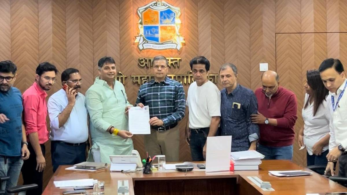 Animal Lovers Meet Commissioner Over Stray Dog Care